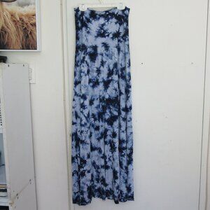 Philosophy Maxi Dress - Strapless - Soft Comfy - Tie Dye Pattern (Blue White)